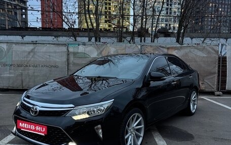 Toyota Camry, 2015 год, 1 950 000 рублей, 3 фотография