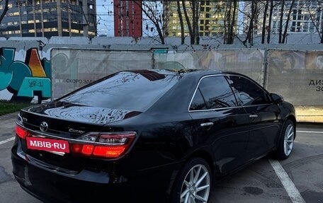 Toyota Camry, 2015 год, 1 950 000 рублей, 12 фотография