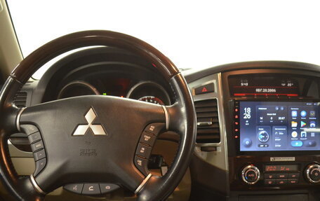 Mitsubishi Pajero IV, 2019 год, 3 550 000 рублей, 18 фотография