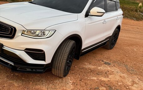 Geely Atlas, 2024 год, 2 600 000 рублей, 2 фотография