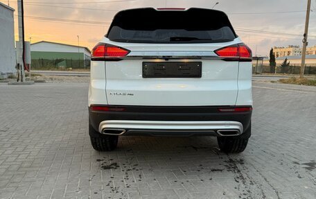 Geely Atlas, 2024 год, 2 600 000 рублей, 8 фотография