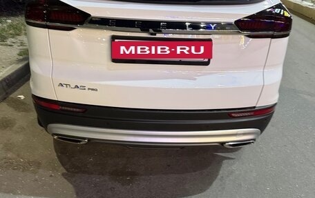 Geely Atlas, 2024 год, 2 600 000 рублей, 16 фотография