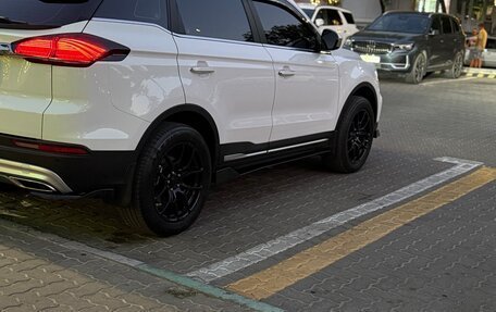 Geely Atlas, 2024 год, 2 600 000 рублей, 23 фотография