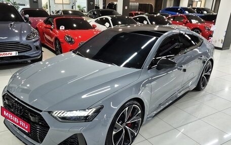 Audi RS 6, 2023 год, 14 900 011 рублей, 3 фотография