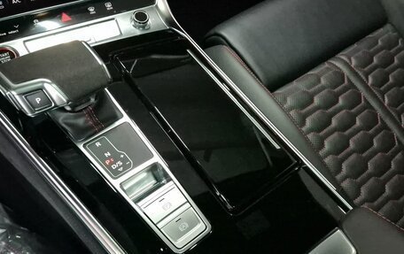 Audi RS 6, 2023 год, 14 900 011 рублей, 18 фотография