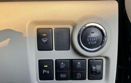 Toyota Passo III, 2021 год, 900 000 рублей, 10 фотография