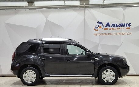 Renault Duster I рестайлинг, 2017 год, 1 100 000 рублей, 2 фотография