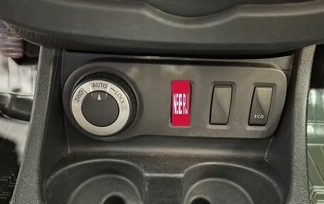 Renault Duster I рестайлинг, 2017 год, 1 100 000 рублей, 16 фотография