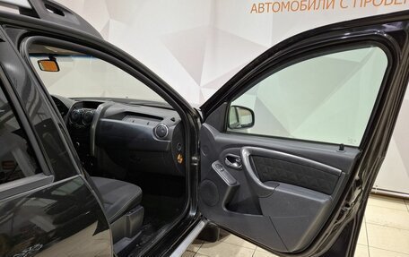 Renault Duster I рестайлинг, 2017 год, 1 100 000 рублей, 32 фотография