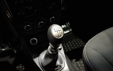 Renault Duster I рестайлинг, 2017 год, 1 100 000 рублей, 36 фотография