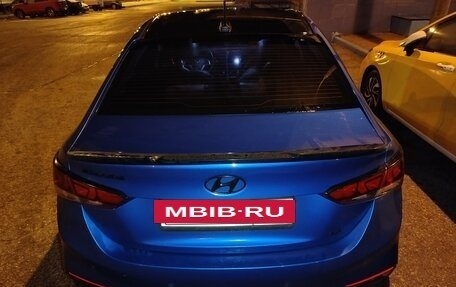 Hyundai Solaris II рестайлинг, 2017 год, 1 000 000 рублей, 5 фотография