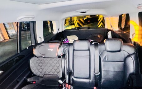 Mercedes-Benz GLS, 2016 год, 5 500 000 рублей, 31 фотография
