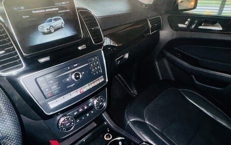 Mercedes-Benz GLS, 2016 год, 5 500 000 рублей, 33 фотография