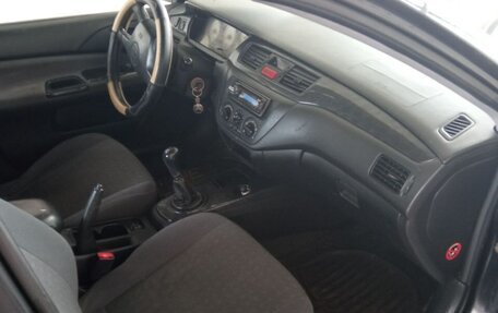 Mitsubishi Lancer IX, 2005 год, 350 000 рублей, 5 фотография