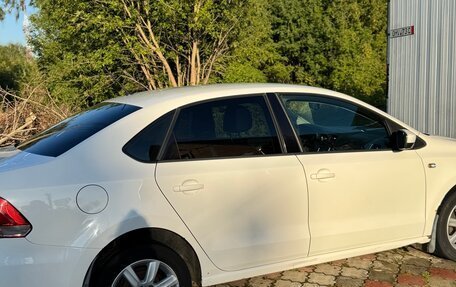 Volkswagen Polo VI (EU Market), 2013 год, 680 000 рублей, 3 фотография