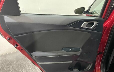 KIA cee'd III, 2020 год, 1 400 000 рублей, 21 фотография