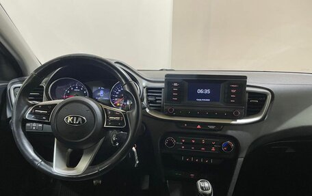 KIA cee'd III, 2020 год, 1 400 000 рублей, 24 фотография
