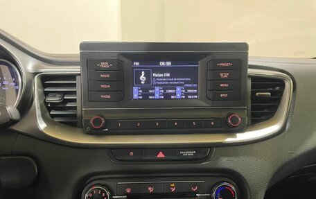 KIA cee'd III, 2020 год, 1 400 000 рублей, 30 фотография