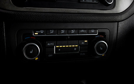 Volkswagen Tiguan I, 2011 год, 899 000 рублей, 14 фотография