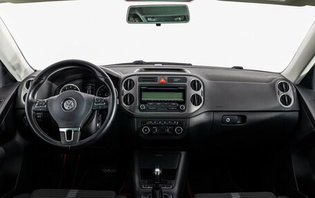 Volkswagen Tiguan I, 2011 год, 899 000 рублей, 10 фотография