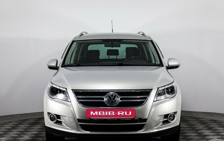 Volkswagen Tiguan I, 2011 год, 899 000 рублей, 2 фотография