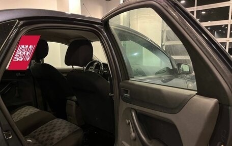 Ford Focus II рестайлинг, 2006 год, 380 000 рублей, 15 фотография