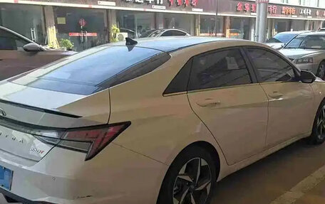 Hyundai Elantra, 2022 год, 1 490 666 рублей, 8 фотография