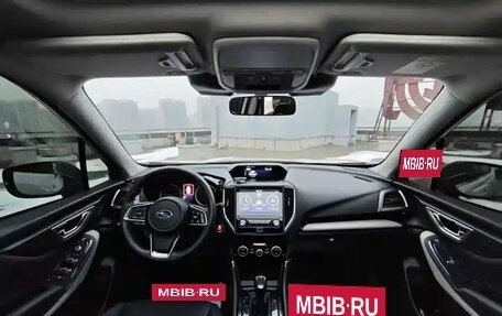 Subaru Forester, 2022 год, 1 800 999 рублей, 8 фотография