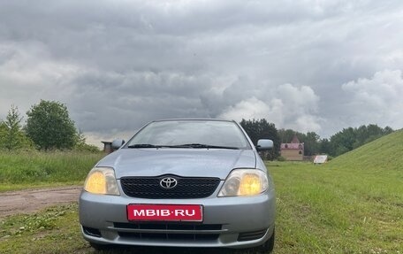 Toyota Corolla, 2003 год, 340 000 рублей, 1 фотография