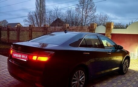 Toyota Camry, 2017 год, 2 000 000 рублей, 3 фотография