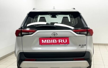 Toyota RAV4, 2025 год, 4 400 000 рублей, 5 фотография