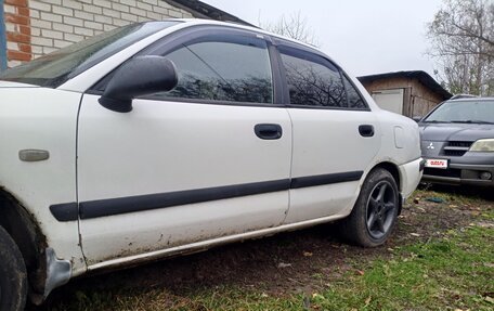 Mitsubishi Carisma I, 2002 год, 150 000 рублей, 3 фотография