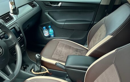 Skoda Rapid I, 2018 год, 1 200 000 рублей, 4 фотография