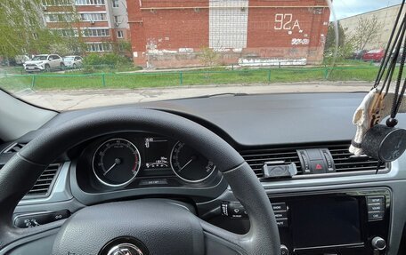 Skoda Rapid I, 2018 год, 1 200 000 рублей, 8 фотография