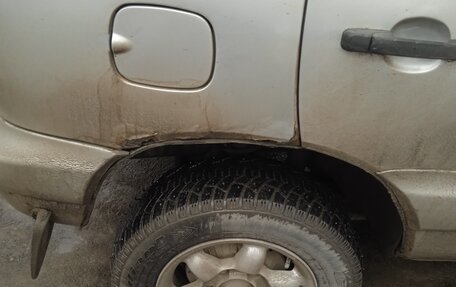 Chevrolet Niva I рестайлинг, 2005 год, 140 000 рублей, 7 фотография