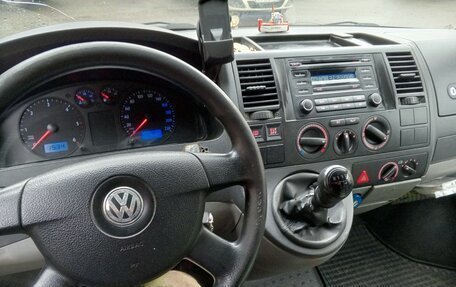 Volkswagen Caravelle T5, 2009 год, 1 800 000 рублей, 9 фотография