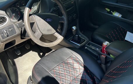 Ford Focus II рестайлинг, 2006 год, 200 000 рублей, 13 фотография