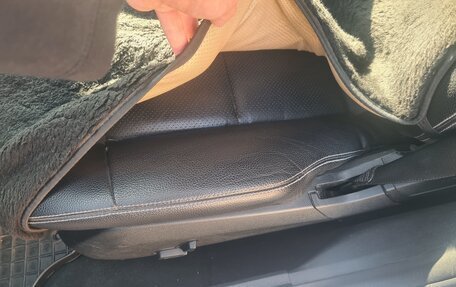 Mercedes-Benz E-Класс, 2013 год, 1 400 000 рублей, 19 фотография