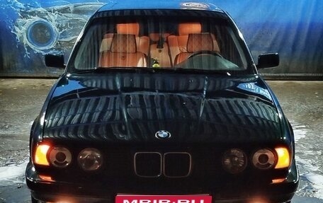 BMW 5 серия, 1992 год, 400 000 рублей, 1 фотография