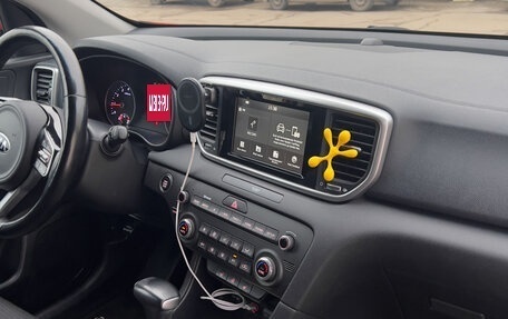 KIA Sportage IV рестайлинг, 2019 год, 2 300 000 рублей, 2 фотография