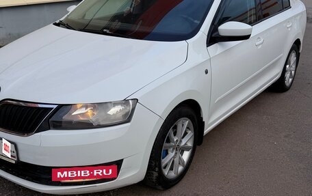 Skoda Rapid I, 2015 год, 670 000 рублей, 3 фотография