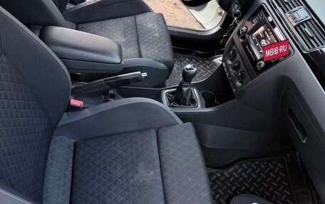 Skoda Rapid I, 2015 год, 670 000 рублей, 7 фотография