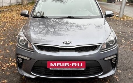 KIA Rio IV, 2018 год, 1 400 000 рублей, 2 фотография