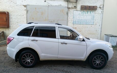 Lifan X60 I рестайлинг, 2013 год, 650 000 рублей, 2 фотография