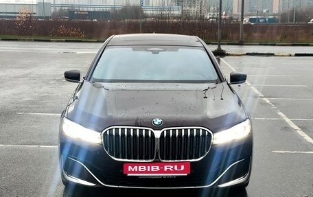 BMW 7 серия, 2019 год, 5 500 000 рублей, 2 фотография