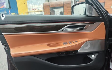 BMW 7 серия, 2019 год, 5 500 000 рублей, 26 фотография