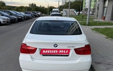 BMW 3 серия, 2010 год, 1 480 000 рублей, 8 фотография
