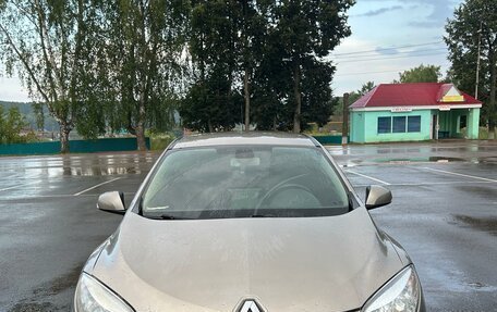 Renault Megane III, 2011 год, 600 000 рублей, 3 фотография