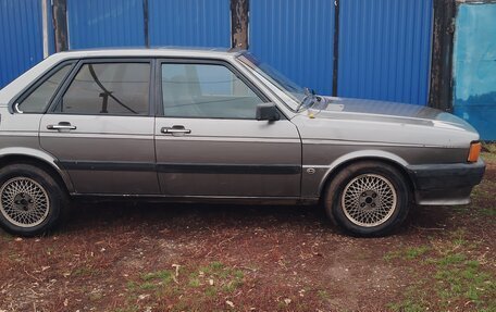 Audi 80, 1986 год, 100 000 рублей, 3 фотография