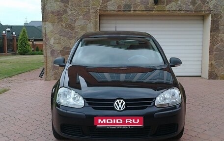 Volkswagen Golf V, 2008 год, 600 000 рублей, 2 фотография